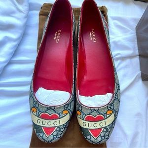 Gucci heart flats NEVER WORN